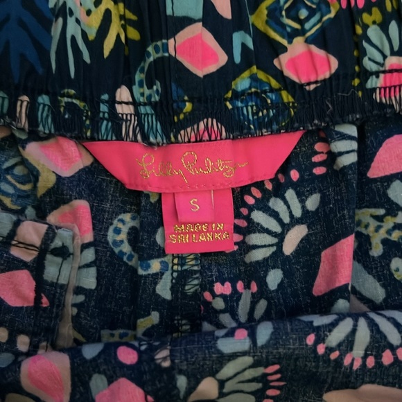 [Lilly Pulitzer] Ocean View Shorts - Picture 3 of 8